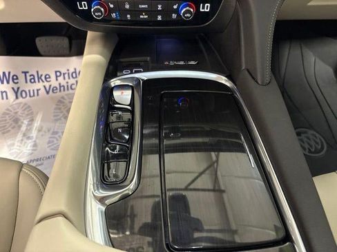 Used 2023 Buick Enclave Premium w/ Experience Buick Package AWD/4WD image 18