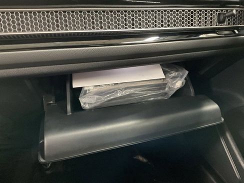 Certified 2022 Honda Civic EX image 34