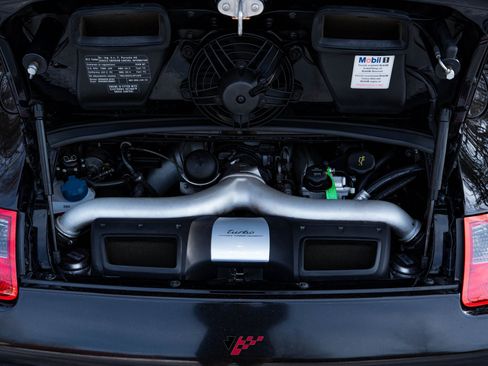 Used 2008 Porsche 911 Turbo image 36