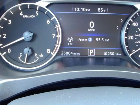 Used 2024 Nissan Altima 2.5 SV FWD image 9