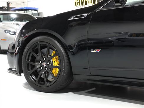 Used 2011 Cadillac CTS V image 98