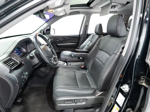 Used 2021 Honda Pilot Touring image 15