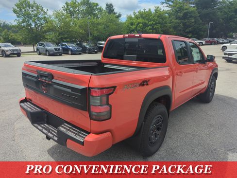 New 2025 Nissan Frontier PRO-4X w/ Pro Convenience Package image 3