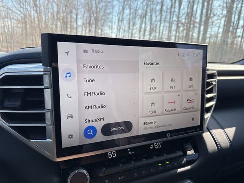 Used 2024 Toyota Tundra Platinum image 20