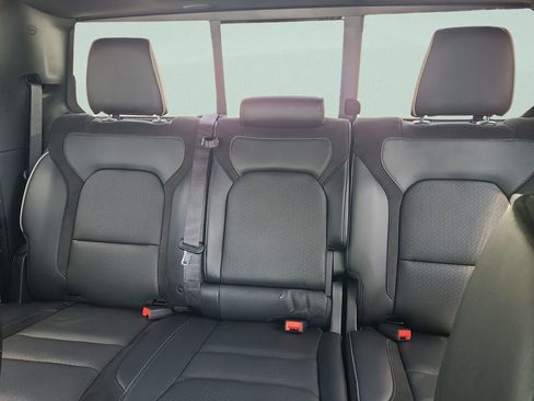 Used 2020 RAM 1500 Laramie w/ Sport Appearance Package AWD/4WD image 13