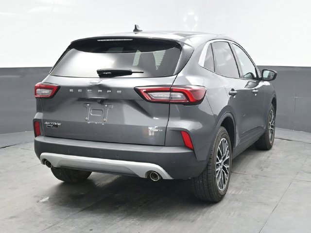 Used 2023 Ford Escape Active w/ Tech Pack #1 AWD/4WD image 7