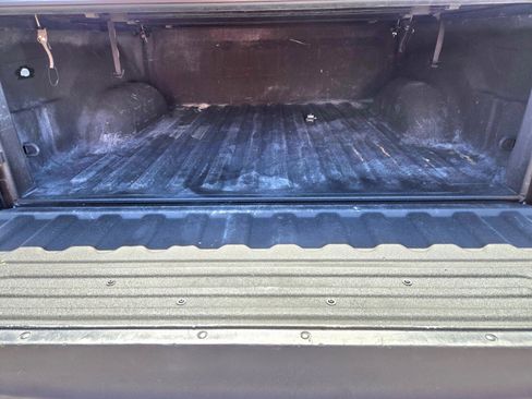Used 2018 RAM 1500 Express RWD image 10