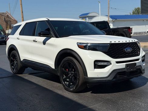 Used 2021 Ford Explorer ST w/ Equipment Group 401A AWD/4WD image 3