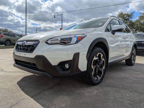 Certified 2021 Subaru Crosstrek 2.5i Limited w/ Moonroof Package 1 image 8
