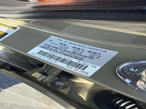 Used 2025 MAZDA MAZDA3 s AWD/4WD image 19