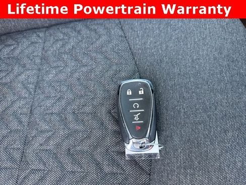 Used 2024 Chevrolet Equinox LT image 6