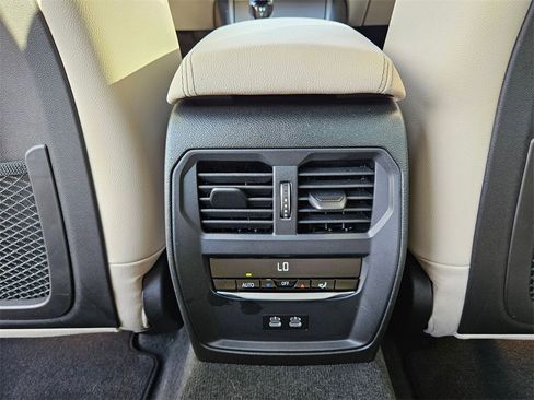 Certified 2022 BMW 330i xDrive Sedan w/ Premium Package 2 image 22