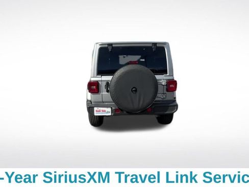 Used 2021 Jeep Wrangler Unlimited Sahara image 35
