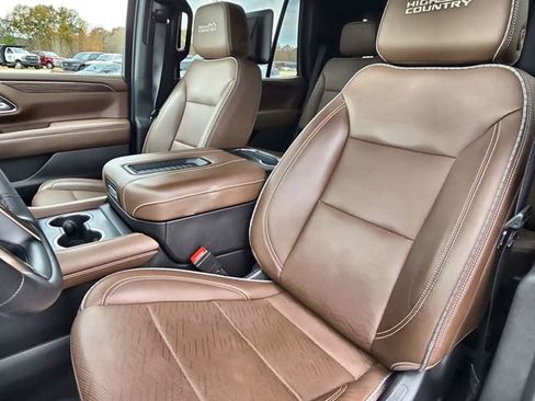 Used 2023 Chevrolet Tahoe High Country w/ LPO, Illumination Package image 20