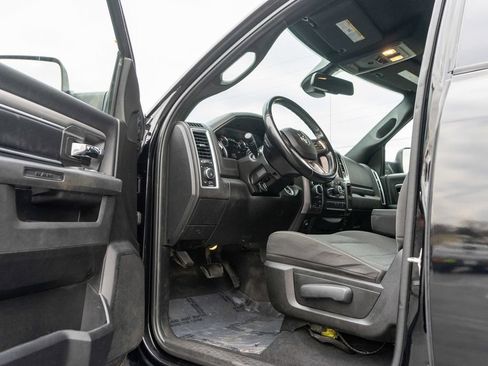 Used 2022 RAM 1500 Classic Warlock AWD/4WD image 13