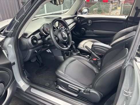 Used 2015 MINI Cooper 2-Door Hardtop FWD image 14