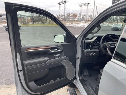 Used 2025 GMC Sierra 1500 Denali w/ Denali Reserve Package image 21