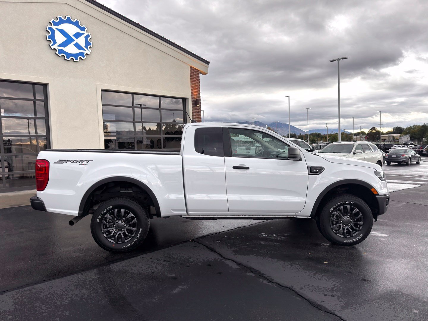Used 2023 Ford Ranger XLT w/ Equipment Group 301A Mid AWD/4WD image 9