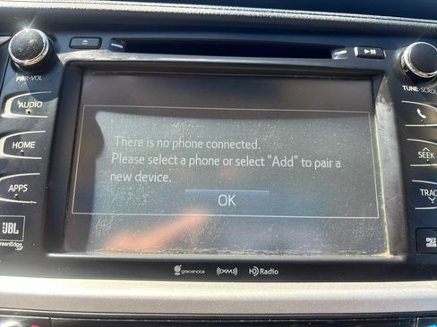 Used 2016 Toyota Highlander Limited w/ Driver Technology Package AWD/4WD image 21