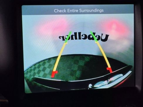 Used 2017 RAM 1500 Laramie w/ Convenience Group image 20