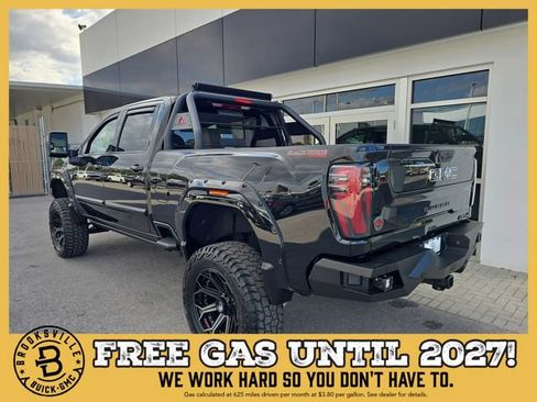 New 2026 GMC Sierra 2500 AT4 w/ Technology Package AWD/4WD image 5