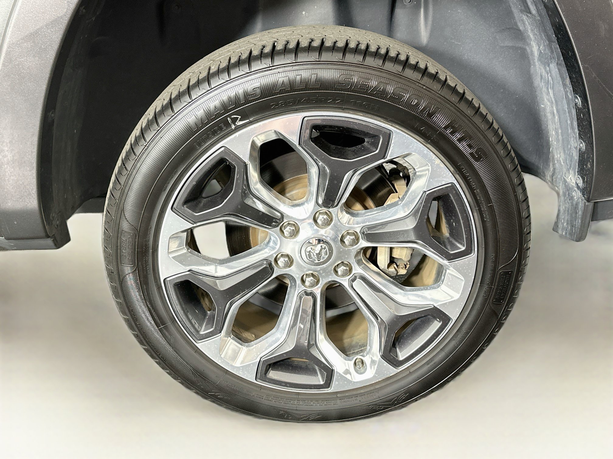 Used 2020 RAM 1500 Limited RWD image 11
