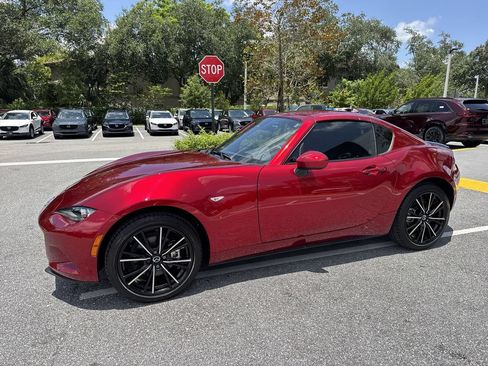 Certified 2025 MAZDA MX-5 Miata RF Grand Touring RWD image 10