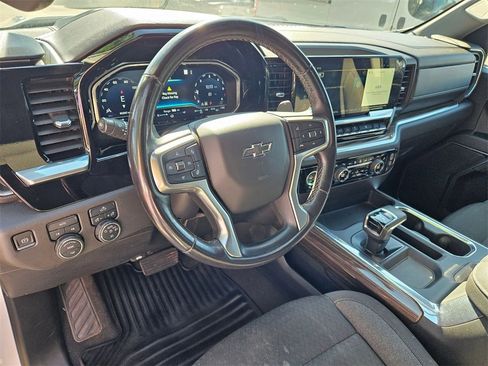 Used 2023 Chevrolet Silverado 1500 RST image 13