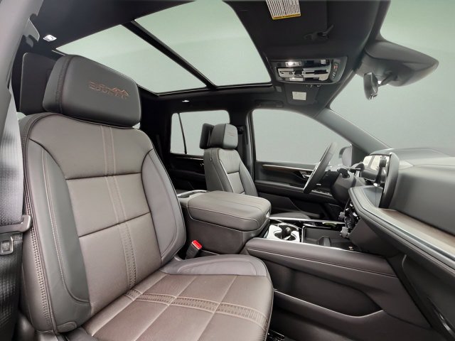 New 2026 Chevrolet Tahoe High Country AWD/4WD image 39