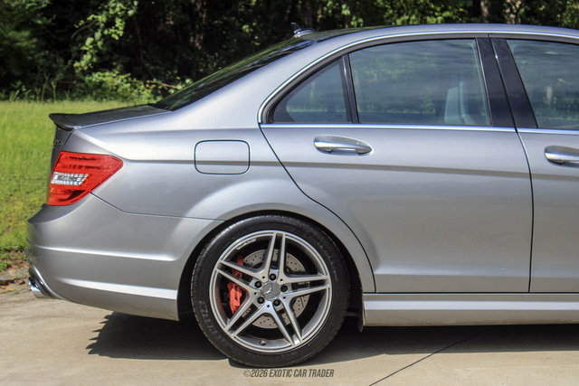 Used 2013 Mercedes-Benz C 63 AMG Sedan image 10