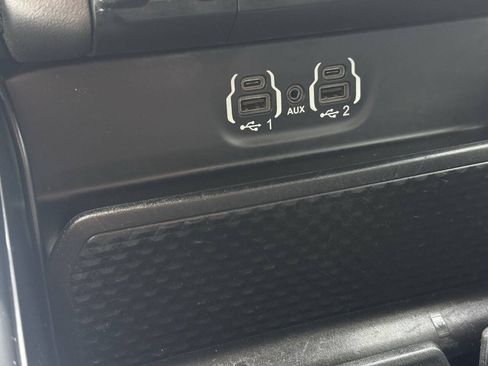 Used 2020 RAM 1500 4x4 Quad Cab image 25