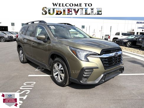 Certified 2025 Subaru Ascent Premium AWD/4WD image 1