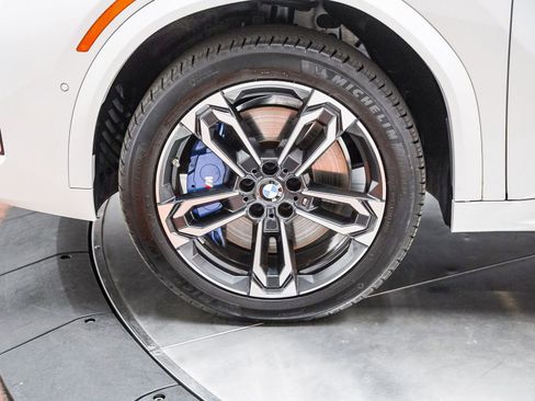 Certified 2025 BMW X2 xDrive28i AWD/4WD image 13