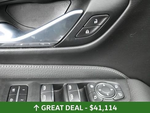 Used 2021 GMC Yukon Denali w/ Denali Premium Package AWD/4WD image 31