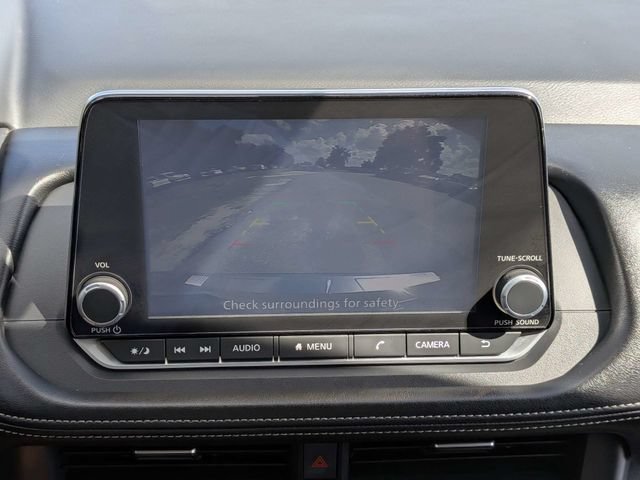 Used 2025 Nissan Rogue SV AWD/4WD image 32