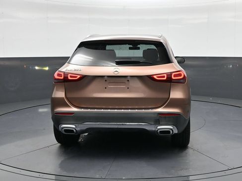 Used 2023 Mercedes-Benz GLA 250 w/ Premium Package image 6