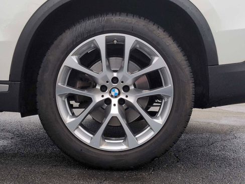 Certified 2023 BMW X5 xDrive40i image 14