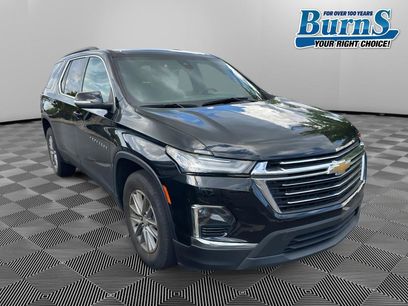 Used 2023 Chevrolet Traverse LT