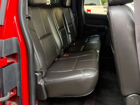 Used 2011 GMC Sierra 1500 SLT w/ SLT Convenience Package AWD/4WD image 20
