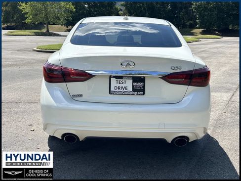 Used 2020 INFINITI Q50 Luxe w/ Cargo Package RWD image 6