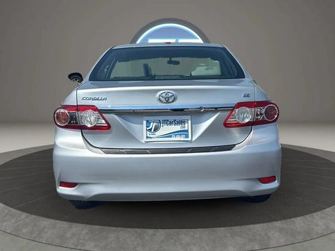 Used 2011 Toyota Corolla LE FWD image 7
