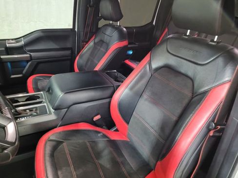 Used 2017 Ford F150 Lariat image 10