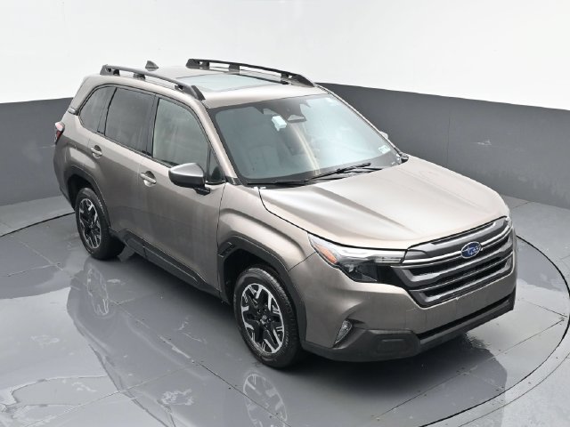 Used 2025 Subaru Forester Premium AWD/4WD image 21