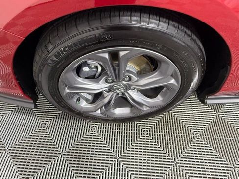 Used 2024 Honda Accord EX image 13