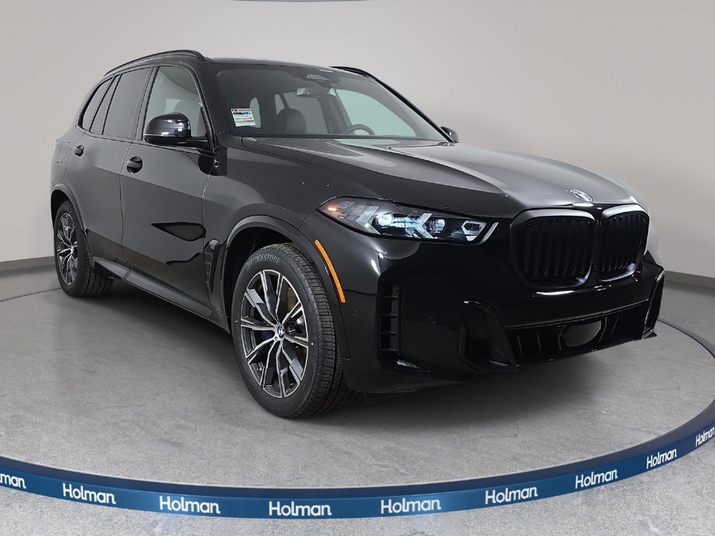 Certified 2026 BMW X5 xDrive40i w/ M Sport Package AWD/4WD image 3