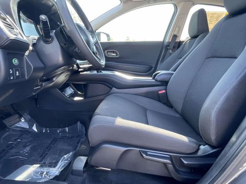 Used 2022 Honda HR-V EX image 15