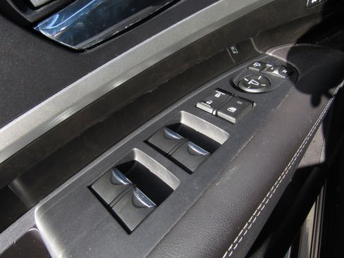 Certified 2020 Acura RLX w/ Technology Package image 22