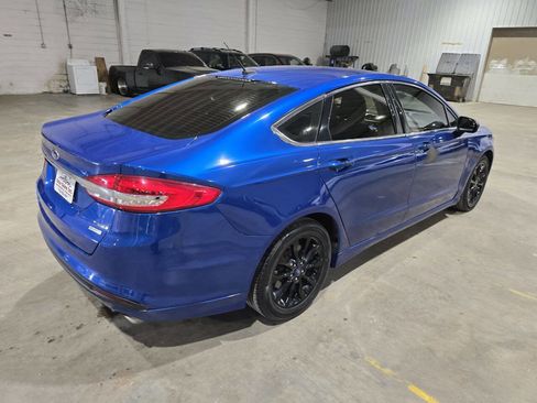 Used 2017 Ford Fusion SE image 12