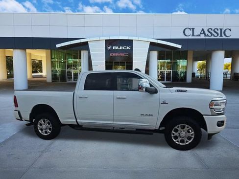 Used 2024 RAM 2500 Laramie AWD/4WD image 9