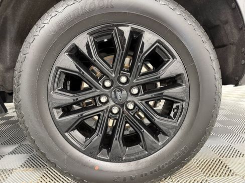 Used 2024 Ford Expedition Max XLT image 37